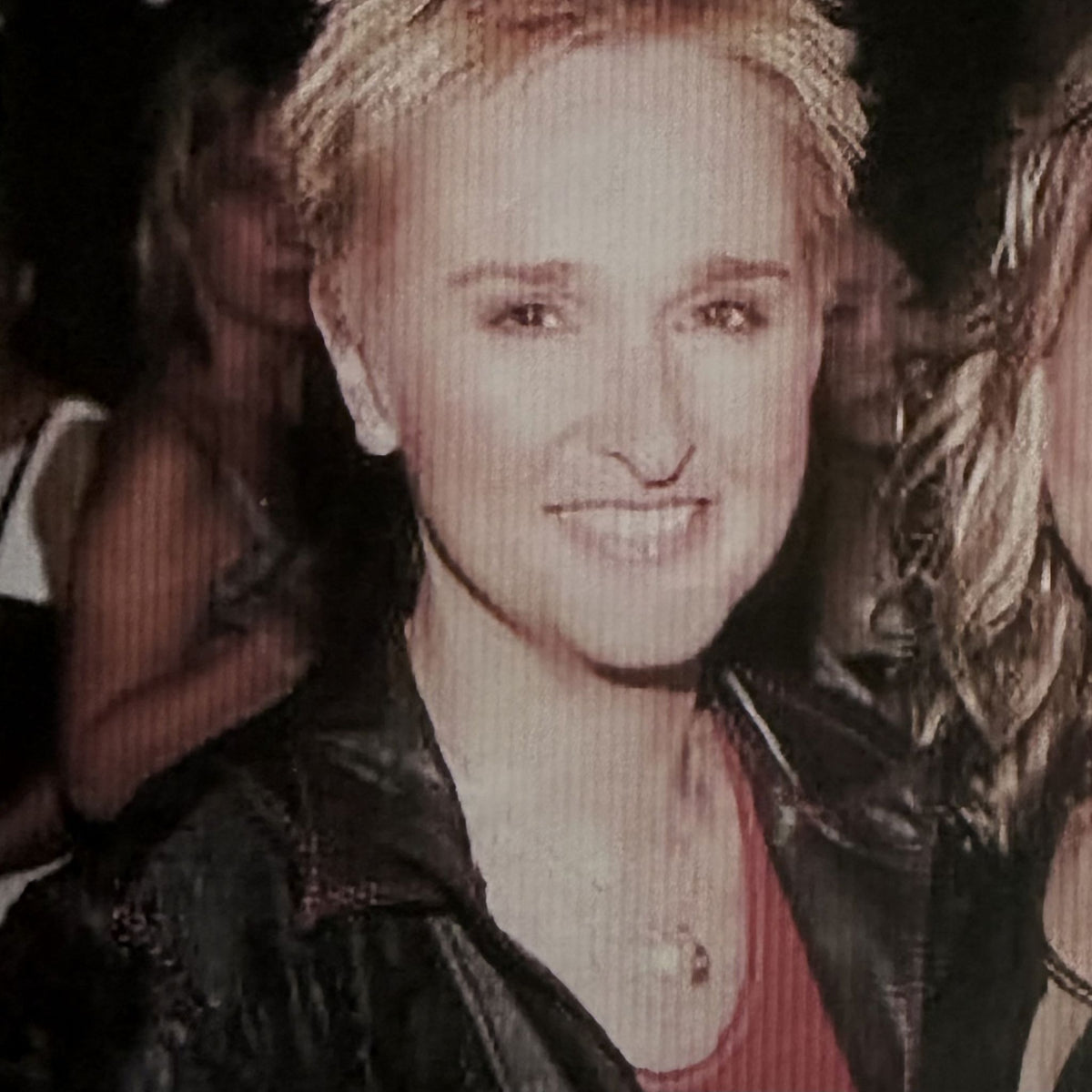 Melissa Etheridge in FAITH Disc Pendant